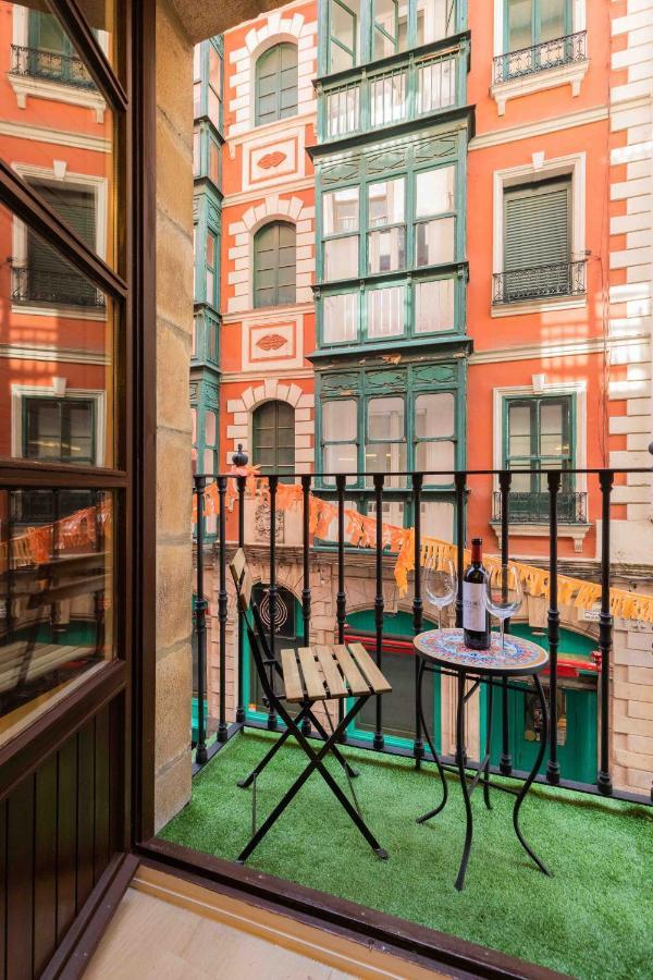 Apartamento Bilbao Chic Barrena Old Town Exterior foto